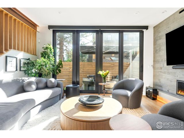 2709 Pine St, Boulder, CO 80302