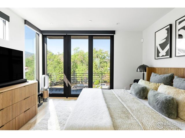 2709 Pine St, Boulder, CO 80302