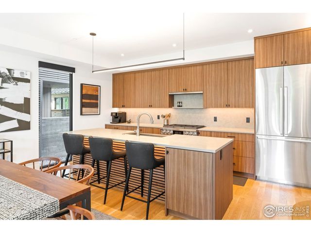 2709 Pine St, Boulder, CO 80302