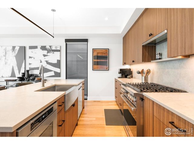 2709 Pine St, Boulder, CO 80302