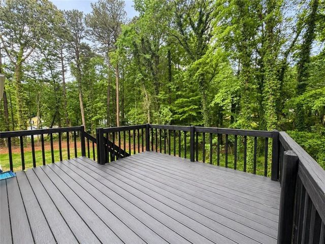 1400 Chalet Circle, Lawrenceville, GA 30043