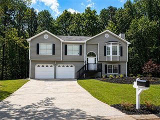 1400 Chalet Circle, Lawrenceville, GA 30043