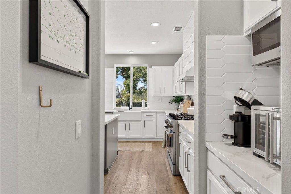 Image 12 of property listing at 30647 Lily Pond, Murrieta, CA 92563