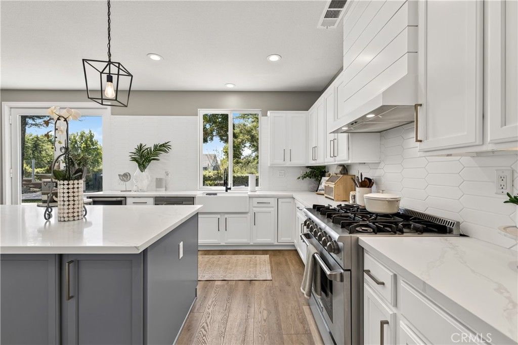 Image 13 of property listing at 30647 Lily Pond, Murrieta, CA 92563