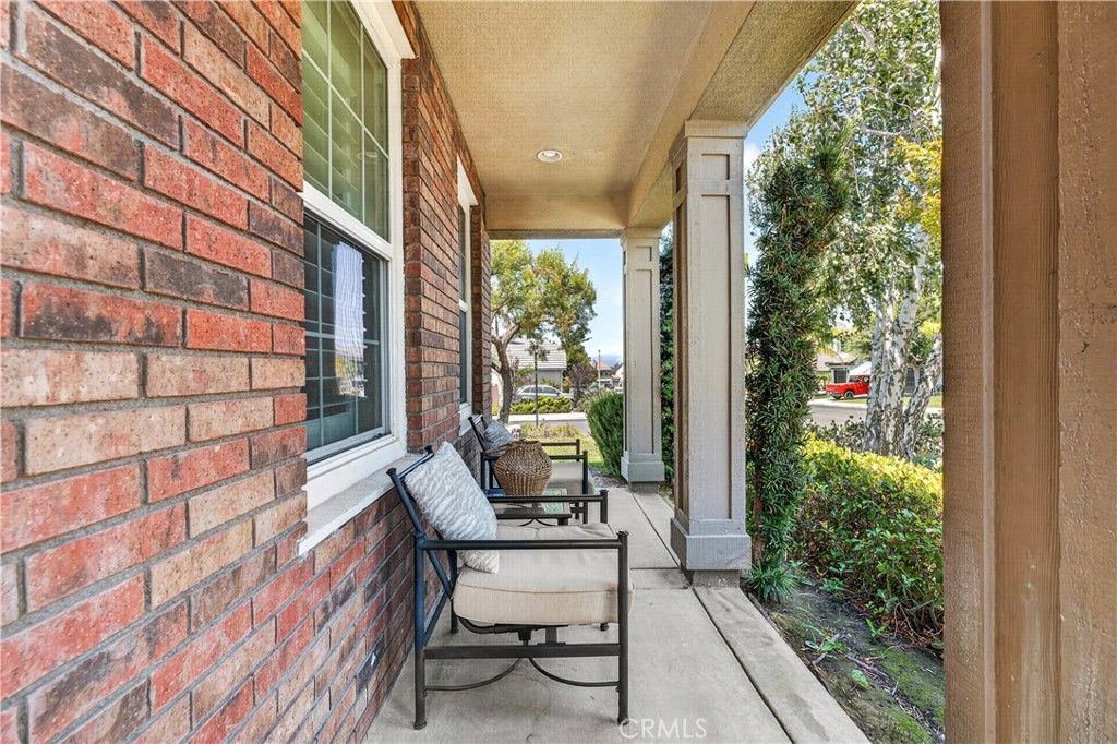 Image 2 of property listing at 30647 Lily Pond, Murrieta, CA 92563