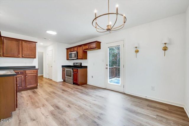 130 Cherryhill Drive, Four Oaks, NC 27524