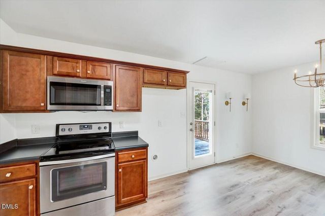 130 Cherryhill Drive, Four Oaks, NC 27524