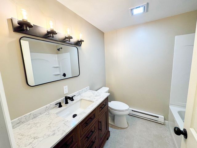 181 Dresser Hill Rd, Dudley, MA 01571