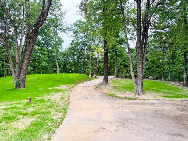 181 Dresser Hill Rd, Dudley, MA 01571