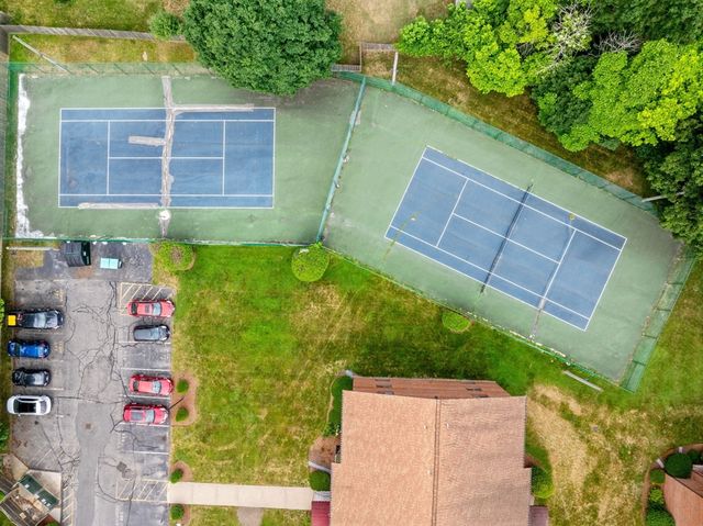 221 Oak St 223, Brockton, MA 02302