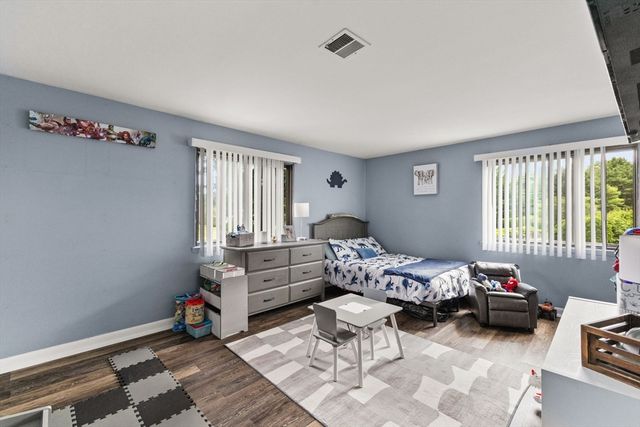 221 Oak St 223, Brockton, MA 02302