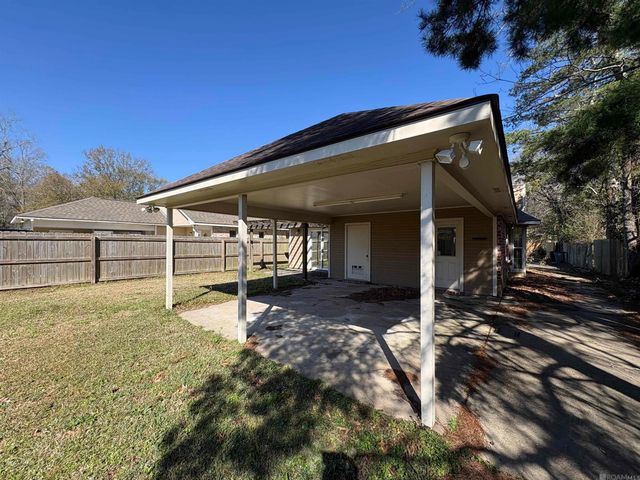 10030 Brownway Ln, Baton Rouge, LA 70817