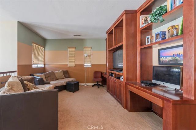 17073 Spring Canyon, Riverside, CA 92503