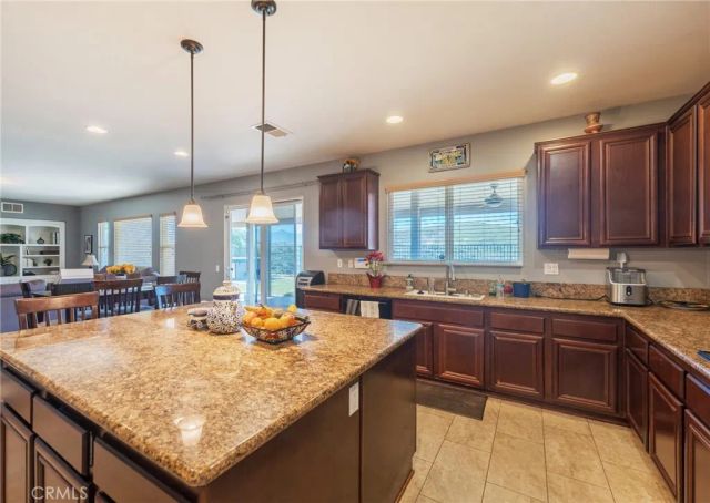 17073 Spring Canyon, Riverside, CA 92503