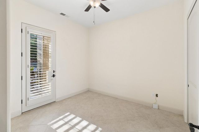 5687 Ridge Park Dr, Loomis, CA 95650