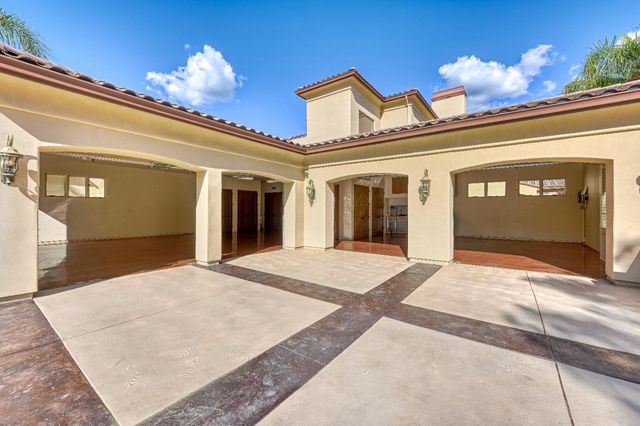 5687 Ridge Park Dr, Loomis, CA 95650