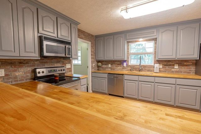 2456 Highway 53 W, Dawsonville, GA 30534
