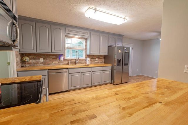 2456 Highway 53 W, Dawsonville, GA 30534