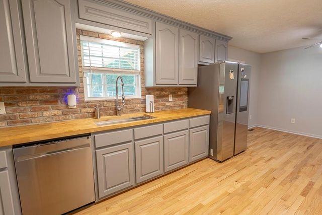 2456 Highway 53 W, Dawsonville, GA 30534