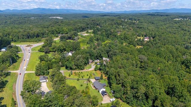 2456 Highway 53 W, Dawsonville, GA 30534