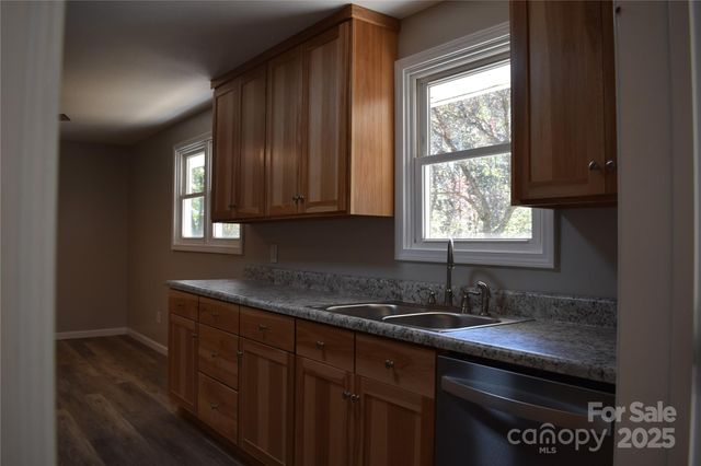 159 Bradley Street, Nebo, NC 28761