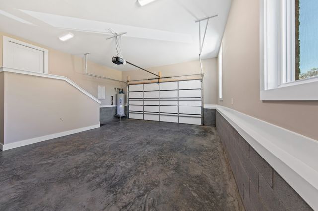 1705 Sulphur College Rd, Hartsville, TN 37074