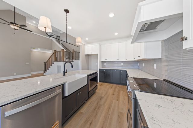 1705 Sulphur College Rd, Hartsville, TN 37074