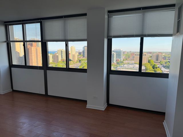 4850 S Lake Park Avenue 2111, Chicago, IL 60615