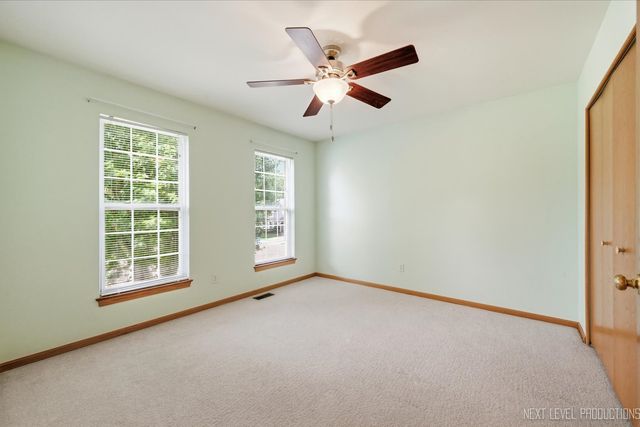 2513 Briarwood Court, Aurora, IL 60506