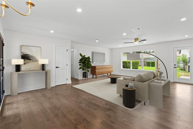 2823 Stetson Lane, Houston, TX 77043