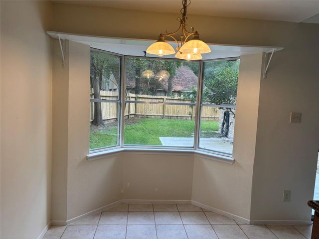 25 N Deerfoot Circle, The Woodlands, TX 77380
