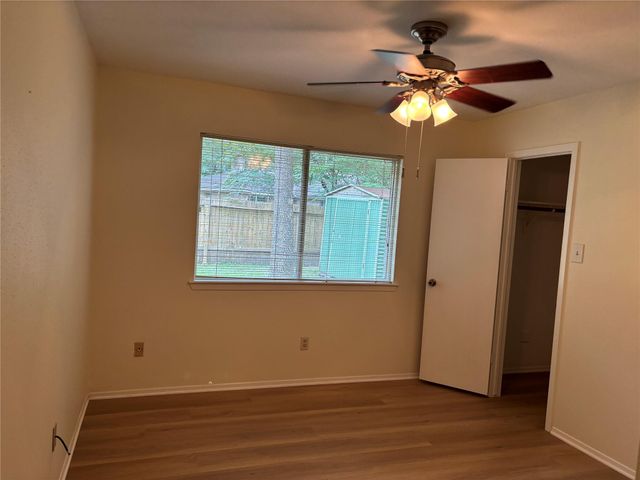 25 N Deerfoot Circle, The Woodlands, TX 77380