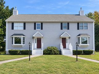 318 South 318, Bedford, MA 01730