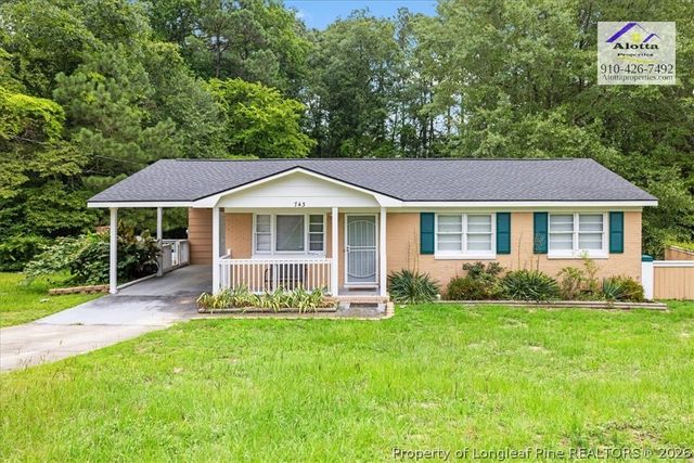 743 Rustland Drive, Fayetteville, NC 28301