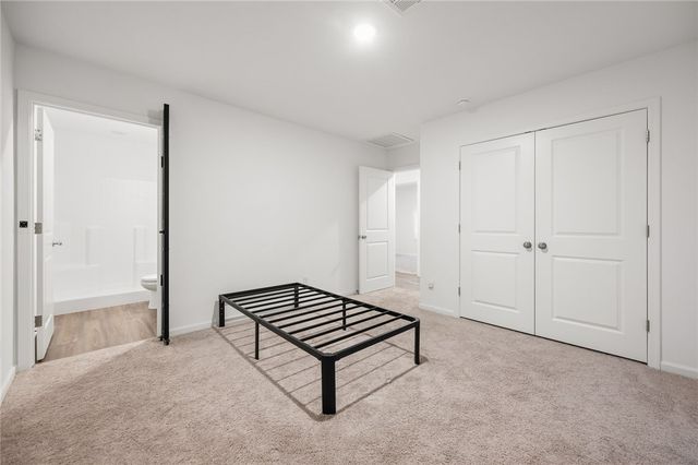 3389 N Yavapai Street, Kingman, AZ 86401