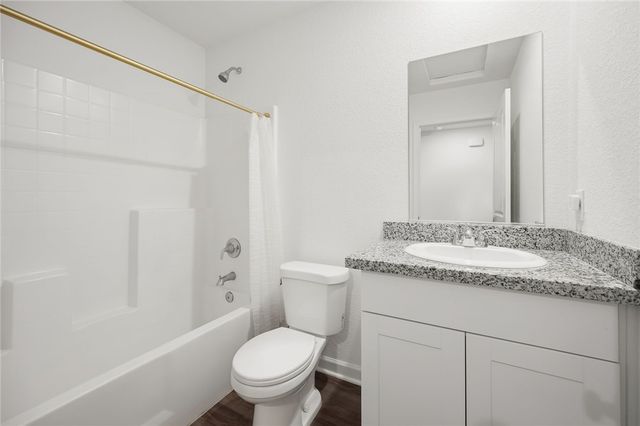 3389 N Yavapai Street, Kingman, AZ 86401