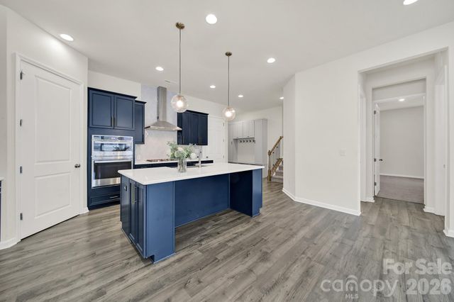 18033 Grey Mossrun Drive, Charlotte, NC 28278