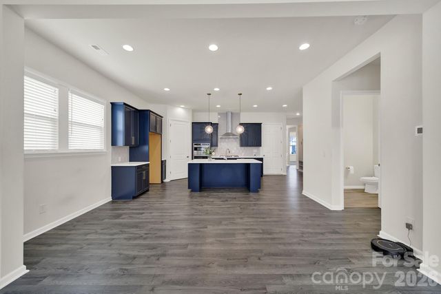 18033 Grey Mossrun Drive, Charlotte, NC 28278