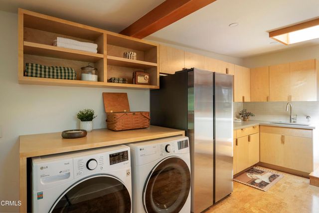 4092 Glenalbyn Drive, Los Angeles, CA 90065