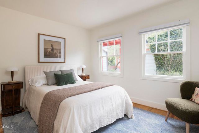 4092 Glenalbyn Drive, Los Angeles, CA 90065