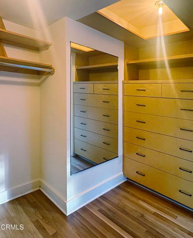 4092 Glenalbyn Drive, Los Angeles, CA 90065