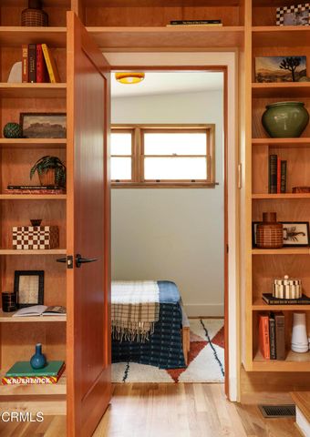 4092 Glenalbyn Drive, Los Angeles, CA 90065