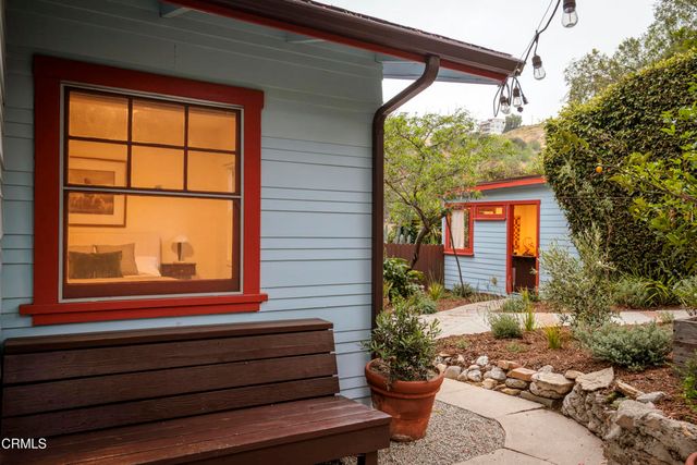 4092 Glenalbyn Drive, Los Angeles, CA 90065