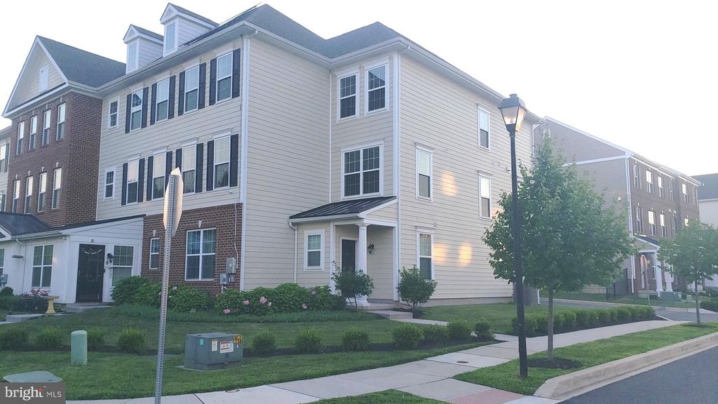 3659 GREEN ST, Claymont, DE 19703