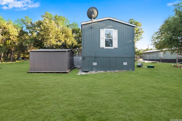 2813 WESTERN SKIES DR, Spring Branch, TX 78070