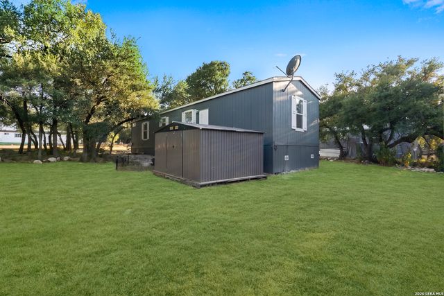 2813 WESTERN SKIES DR, Spring Branch, TX 78070