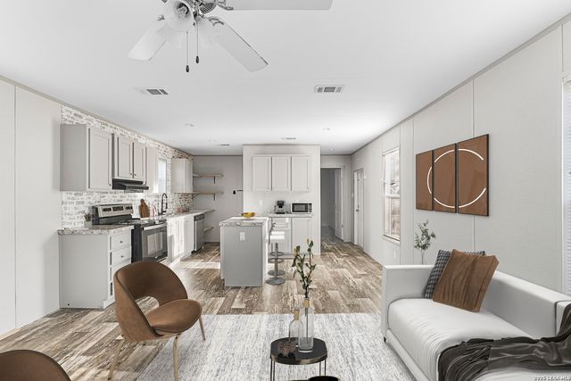 2813 WESTERN SKIES DR, Spring Branch, TX 78070