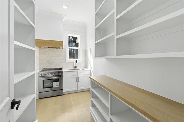 2196 OLD FOUNTAIN Road, Lawrenceville, GA 30043