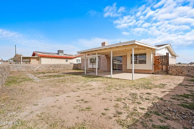 1637 James Guines Drive, El Paso, TX 79936