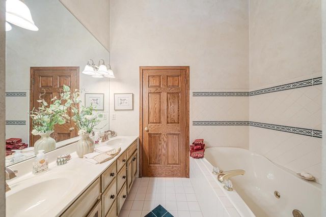 1794 GARNET COURT, Menasha, WI 54952